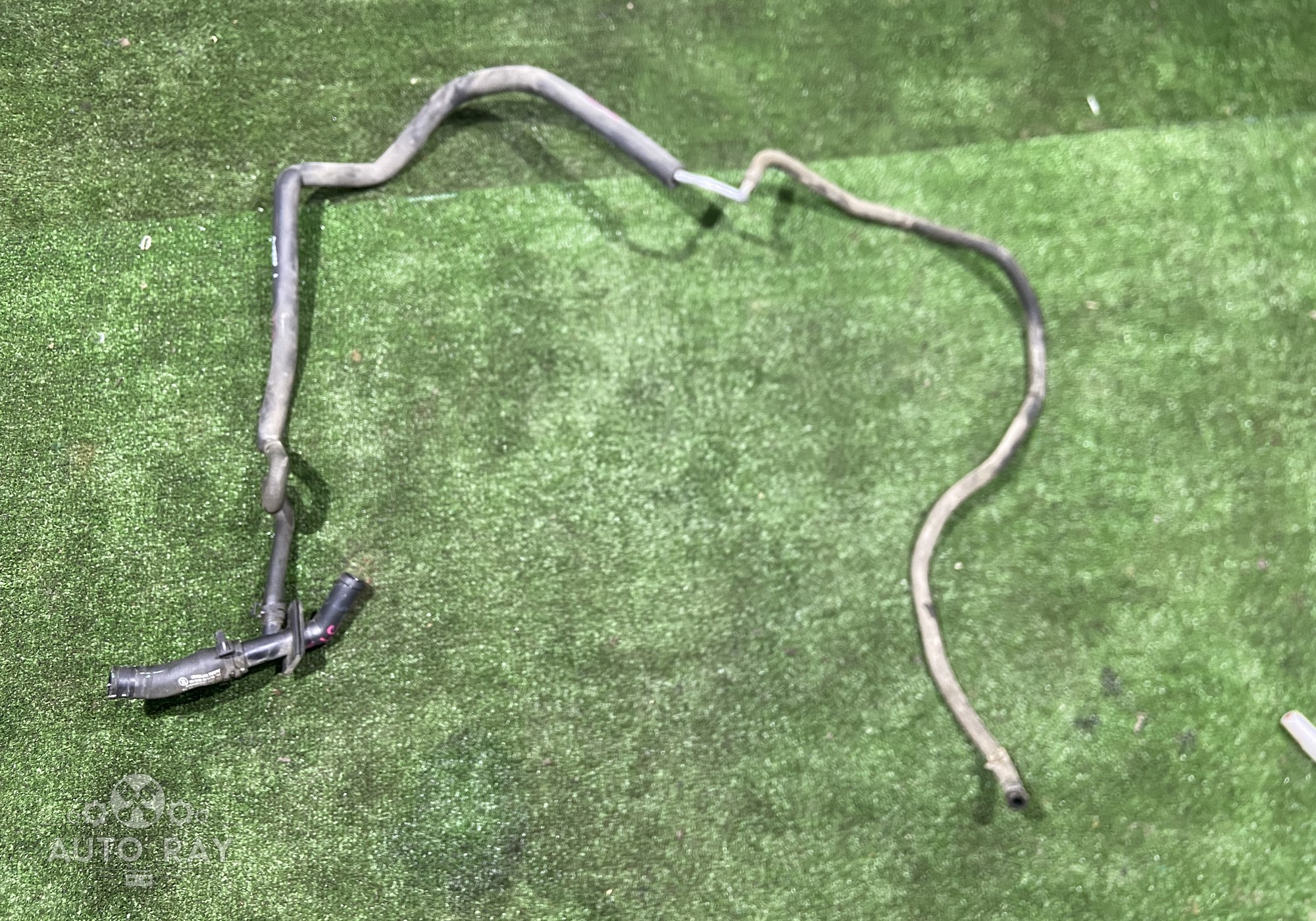 A1668305096 Патрубок системы охлаждения для Mercedes-Benz M-class W166 (с 2011 по 2015)