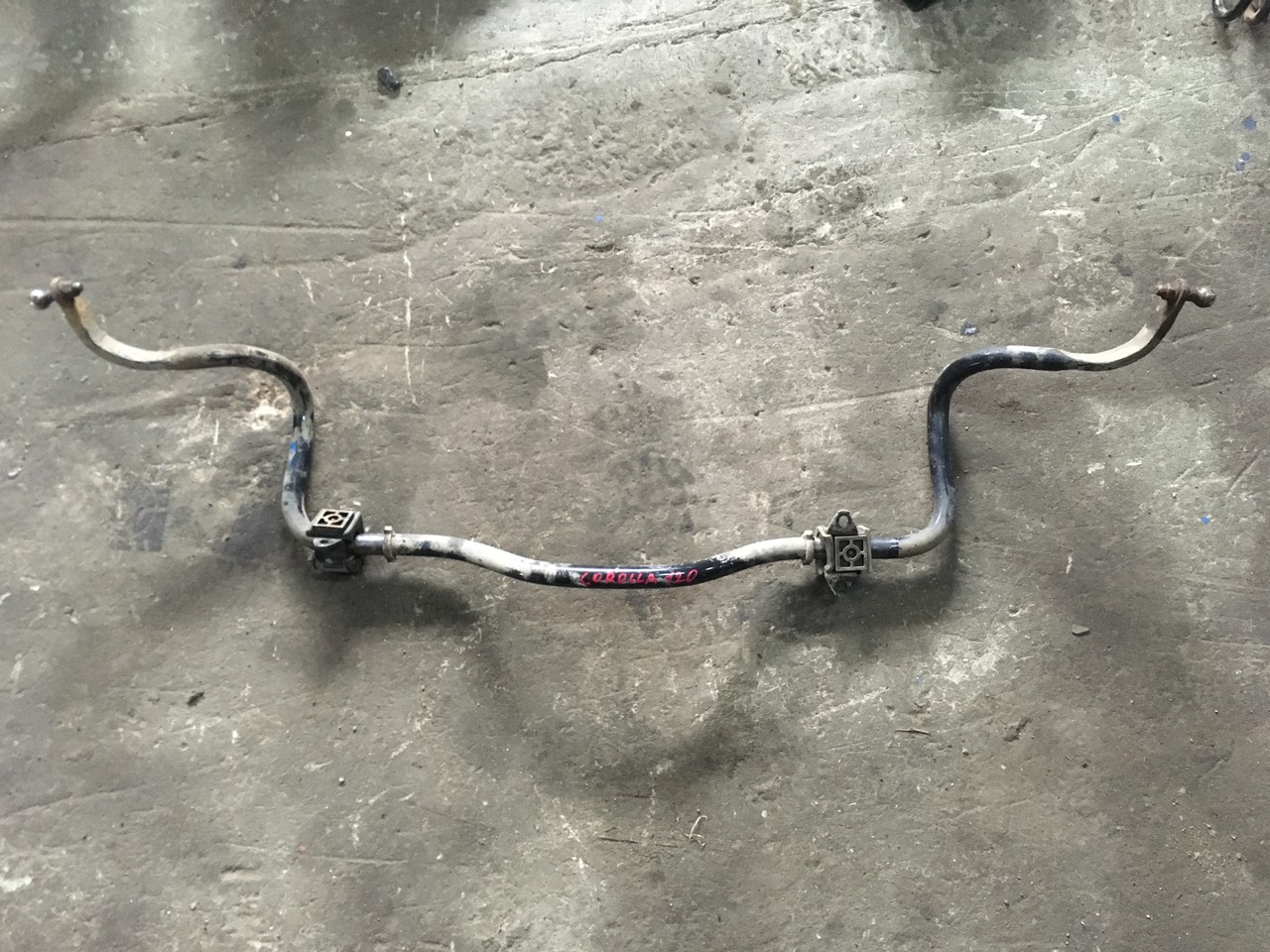 Стабилизатор передний Toyota Corolla E120/E130