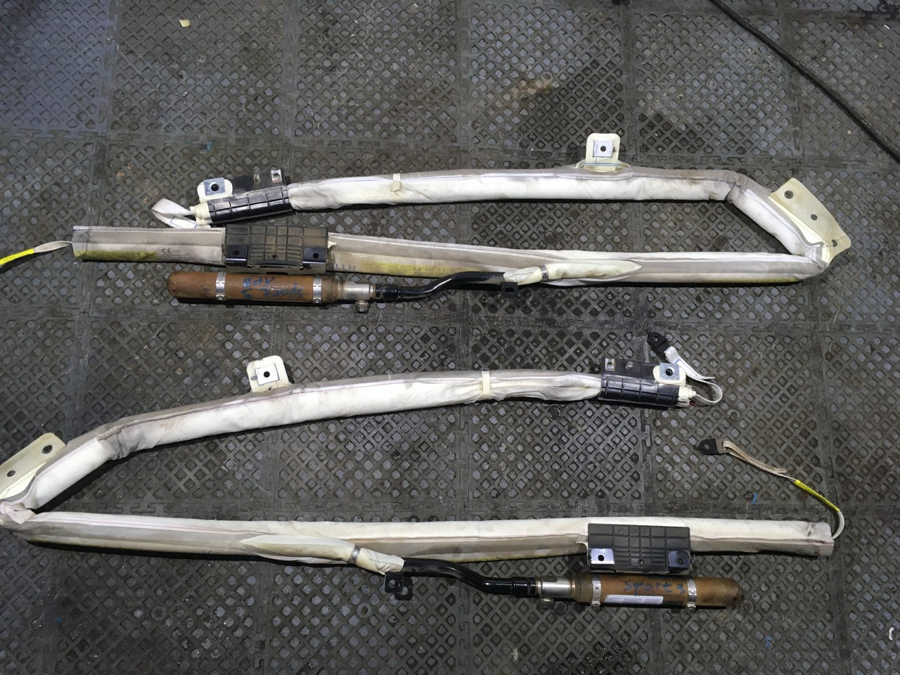 Подушка безопасности боковая (шторка) левая Kia Sportage III