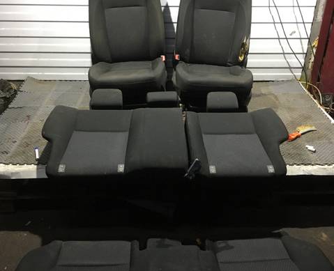 К-кт сидений / Сиденье салонное для Toyota Corolla E160/E170 (с 2012)