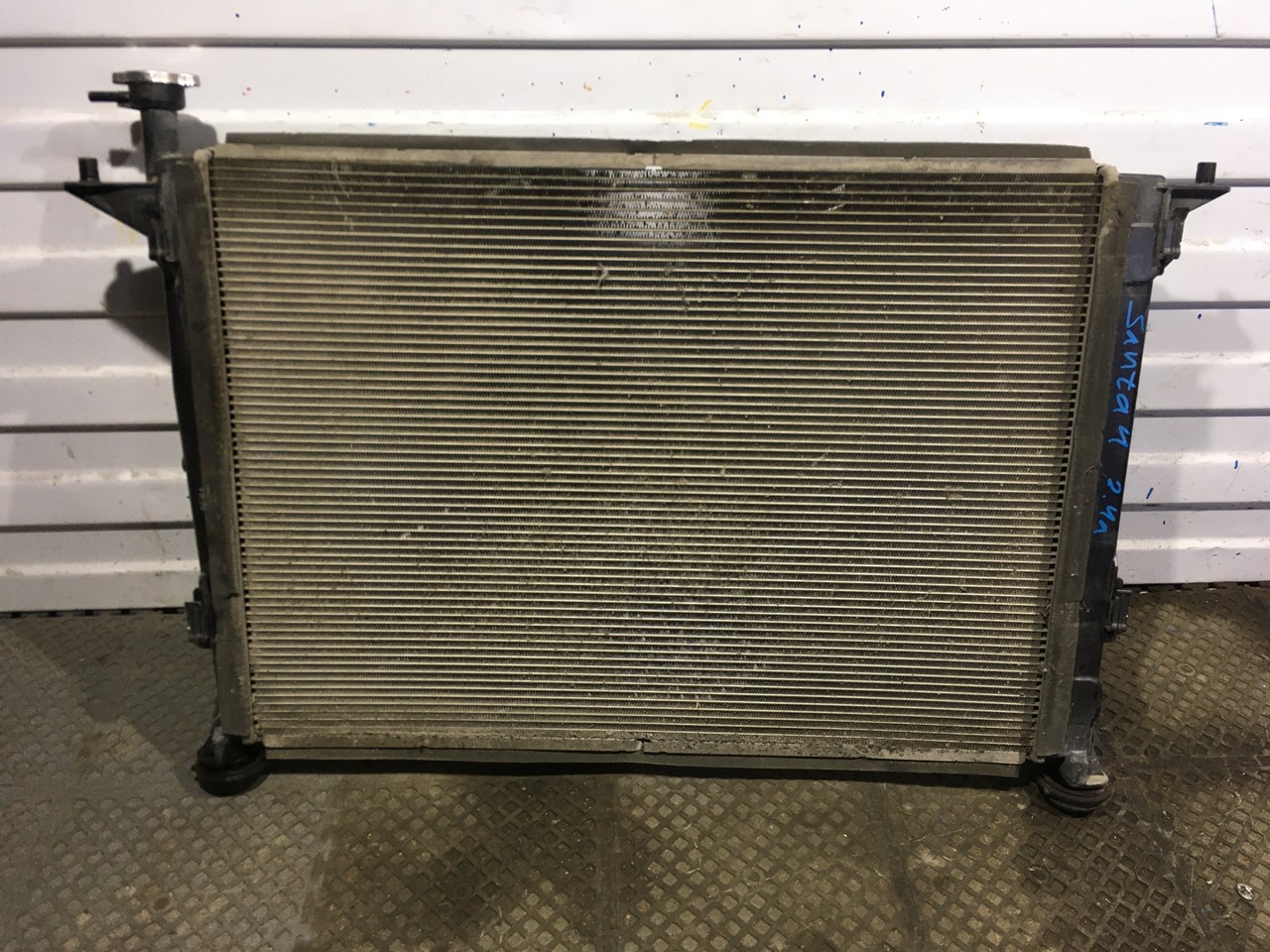 Радиатор системы охлаждения Hyundai Santa Fe IV