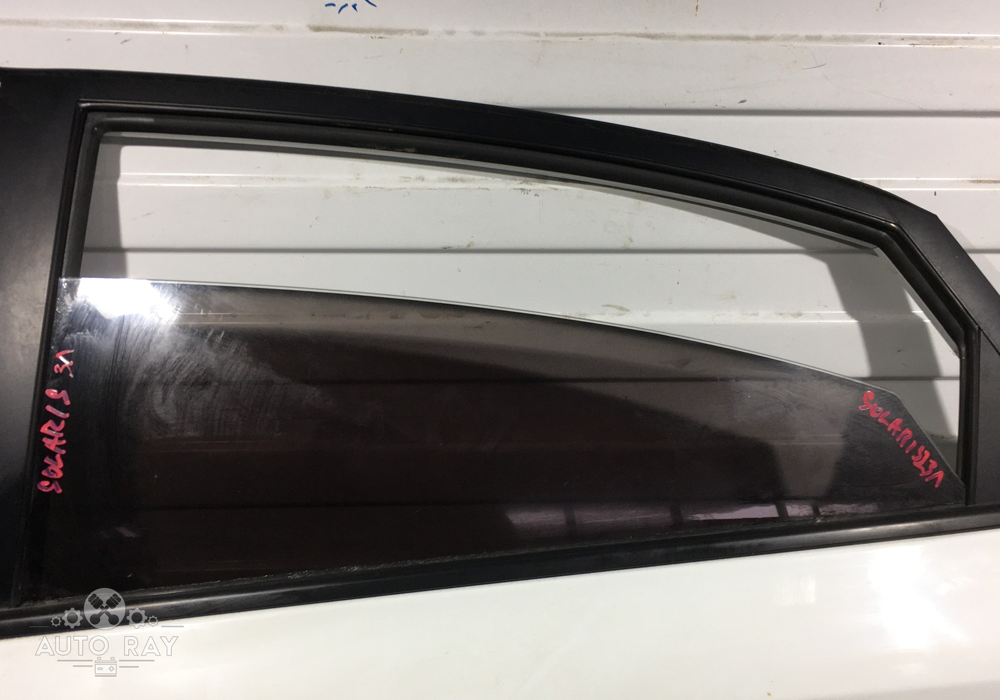 82420H5000 Стекло двери заднее левое для Hyundai Solaris II (с 2017)