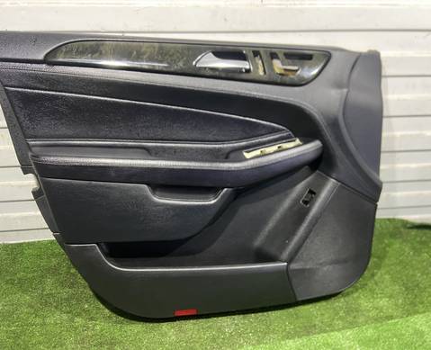 A1667207901 Обшивка двери передняя левая для Mercedes-Benz GLE W166 (с 2015 по 2018)