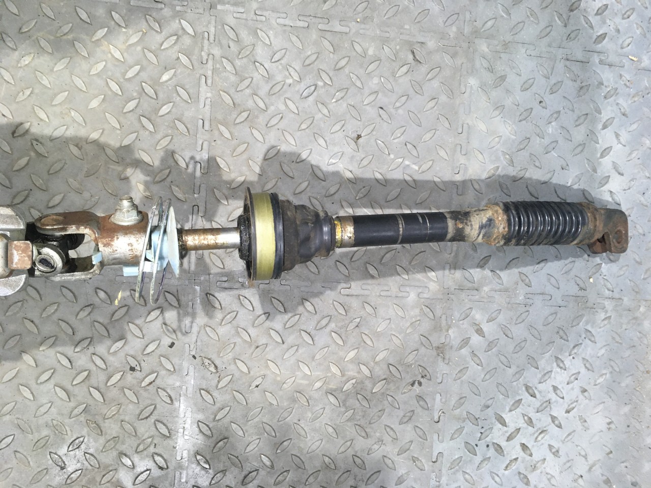 Кардан рулевой Infiniti QX56 II