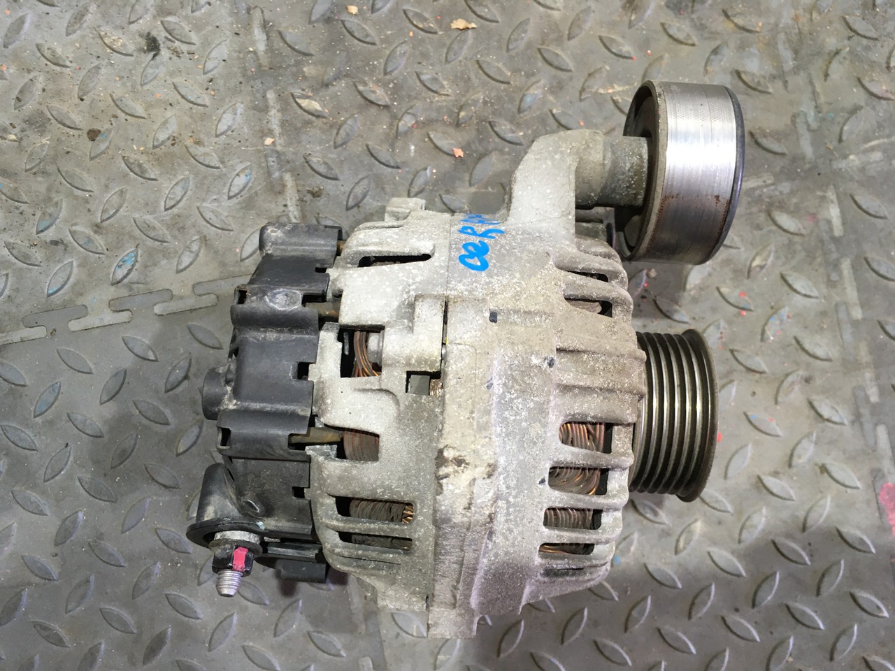 Генератор Kia Cerato IV