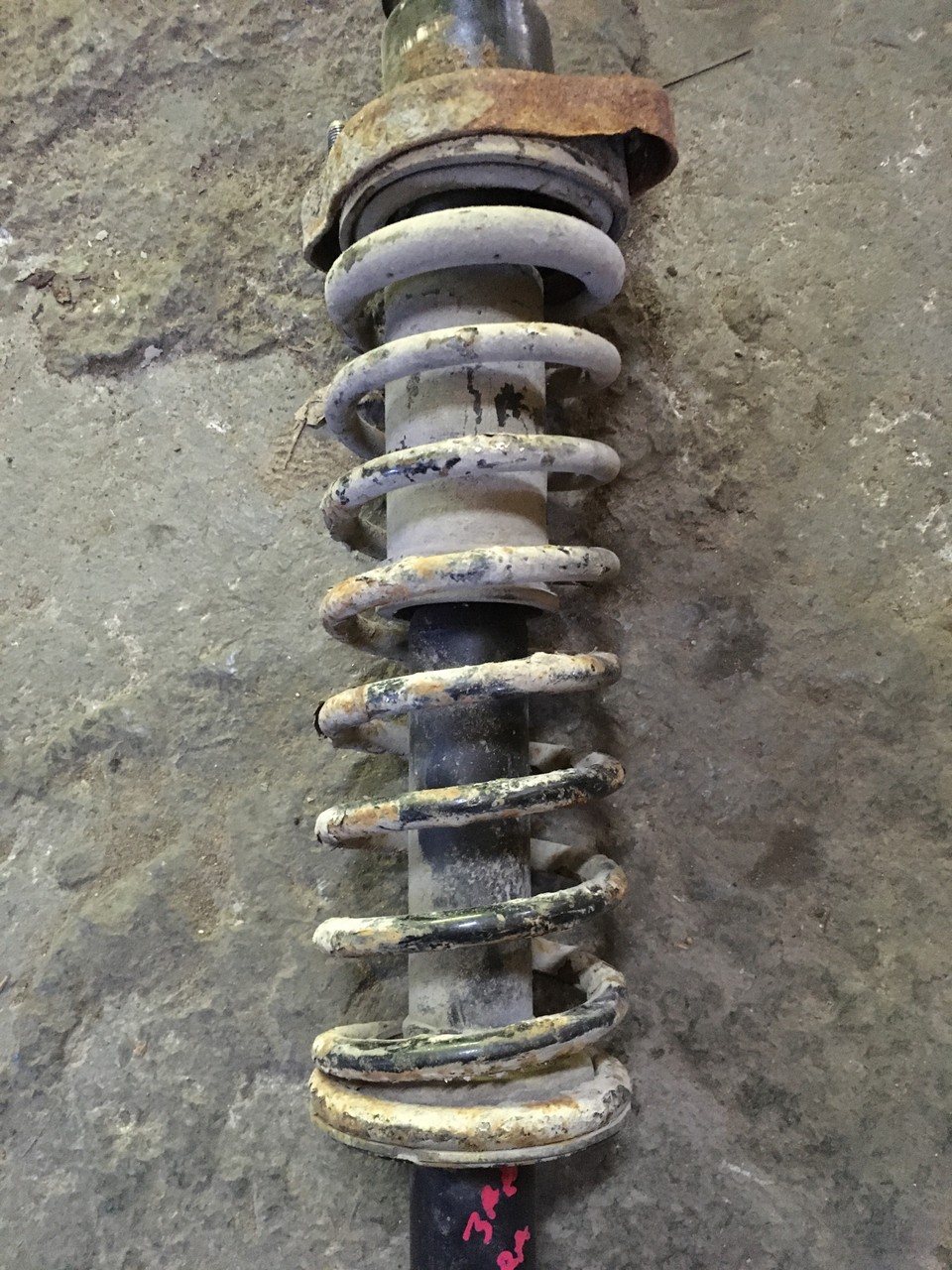 Пружина подвески задняя ! Chery Fora / A5