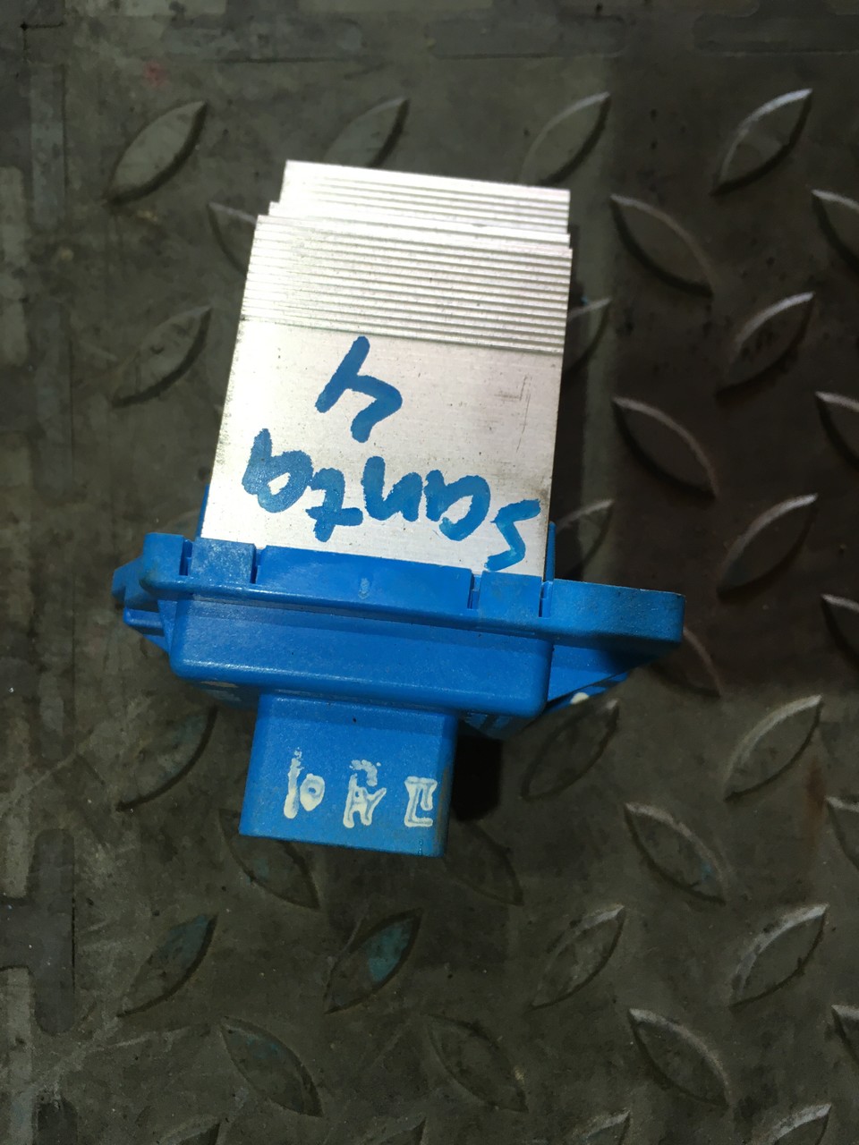 Резистор отопителя Hyundai Santa Fe IV