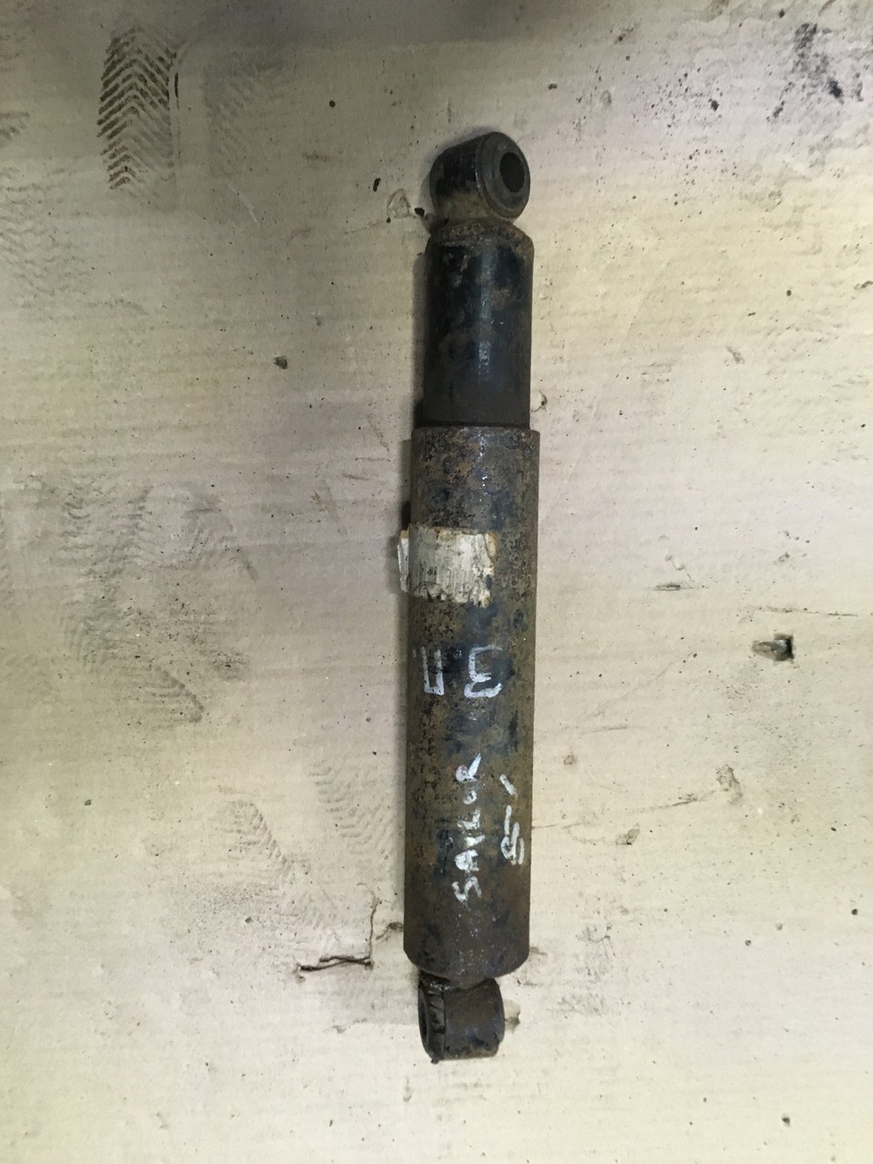 Амортизатор задний Great Wall Sailor