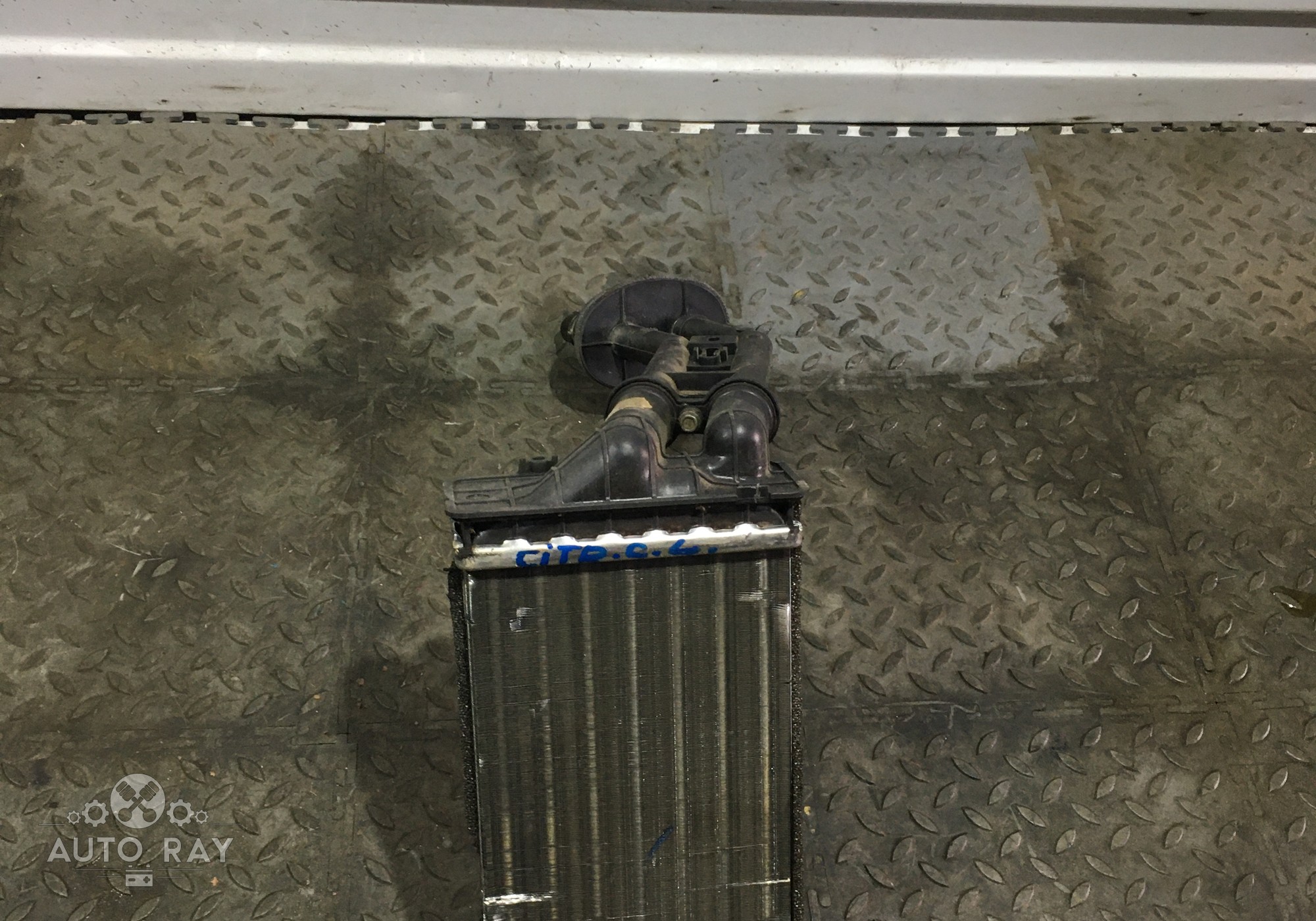 6448N5 Радиатор отопителя для Citroen C4