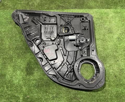 A1667305100 Стеклоподъемник электрический задний левый для Mercedes-Benz GLE W166 (с 2015 по 2018)