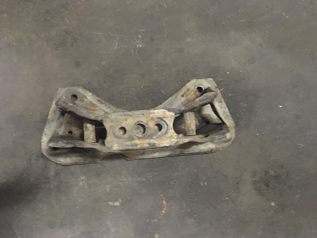 Балка задняя Chery Tiggo T11