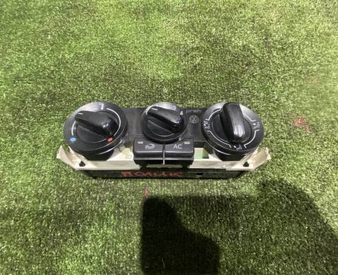 6R0820045K Блок управления отопителем для Volkswagen Polo V (с 2009 по 2020)