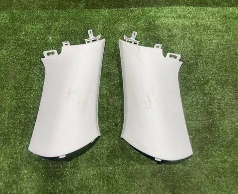 A1666900625 Обшивка стойки задняя правая / левая