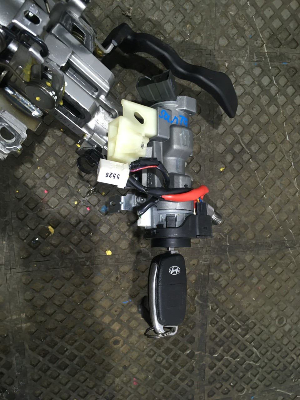 Замок зажигания в сборе с ключом Hyundai Santa Fe III