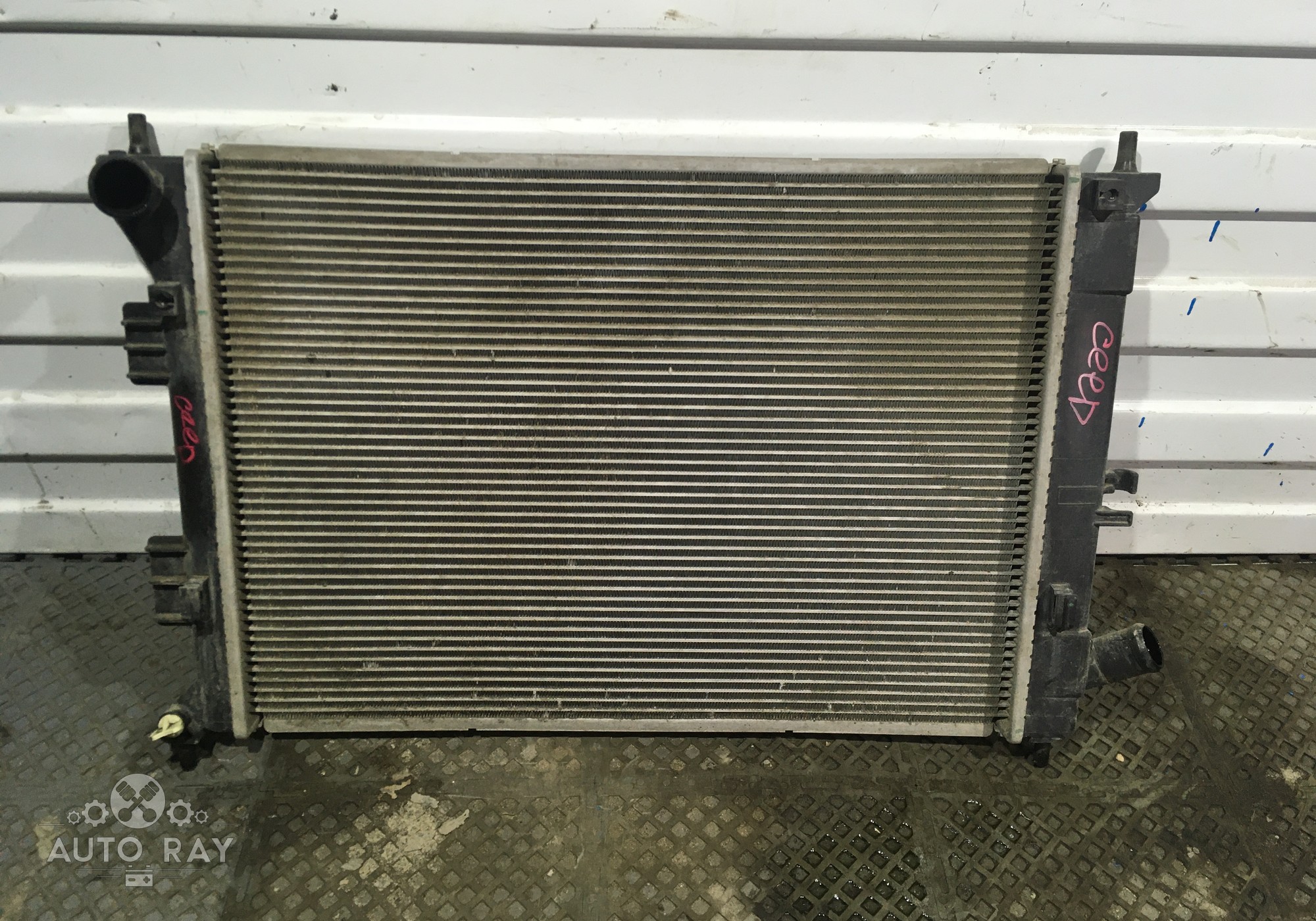 253103X011 Радиатор системы охлаждения для Hyundai Elantra MD (с 2011 по 2016)