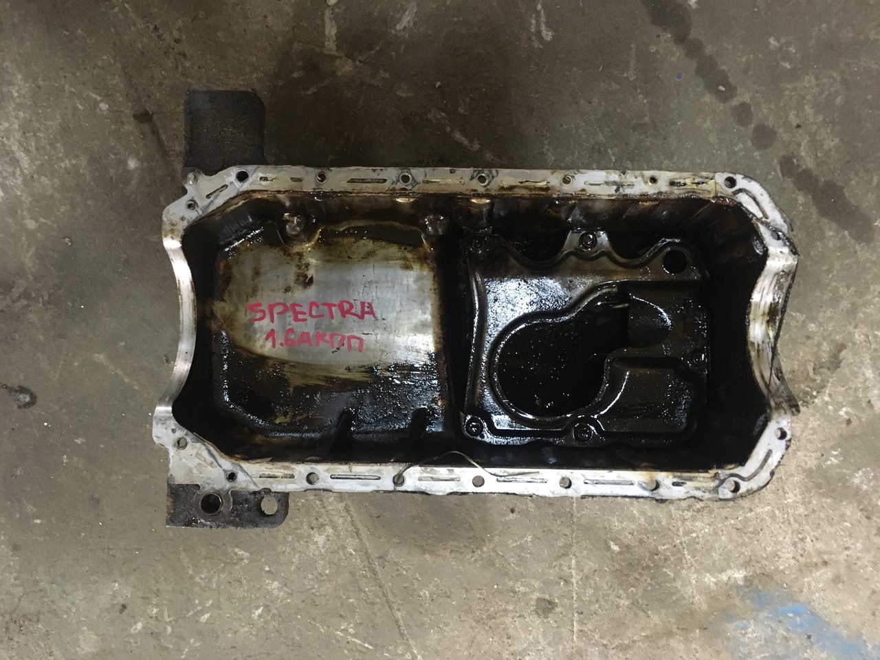 Поддон масляный двигателя Kia Spectra II
