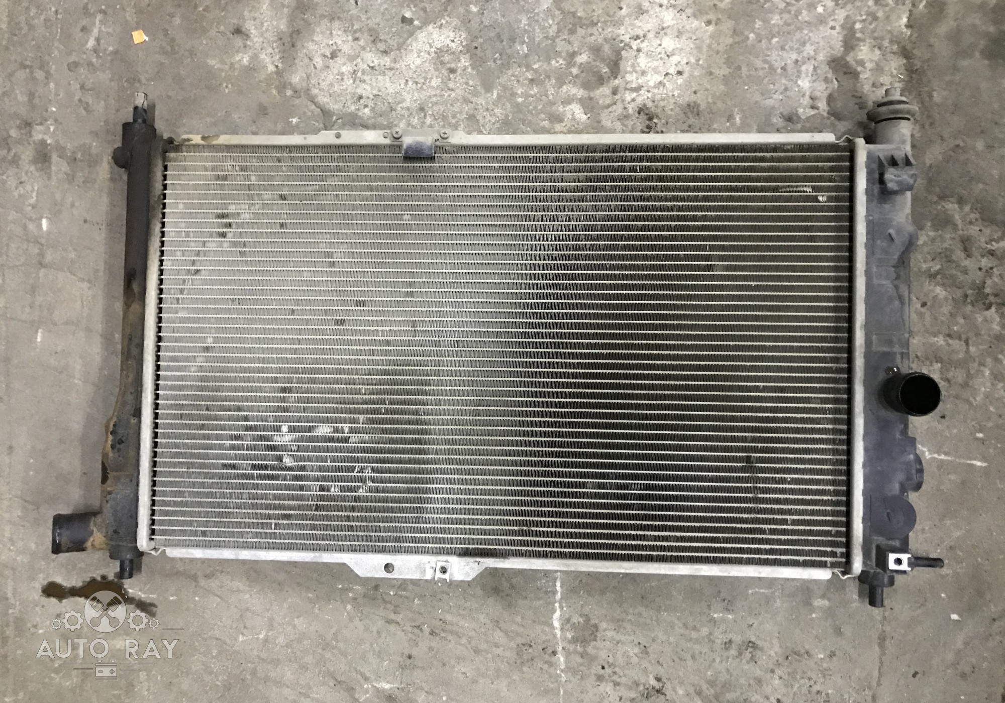 Daewoo nexia 1 радиатора охлаждения. Радиатор охлаждения дэу нексия 16 кл артикул. Радиатор нексия 16. Радиатор дэу нексия 150. Lrc dwnx94147.