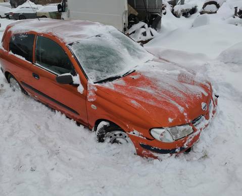 Nissan Almera II 2000 г. в разборе