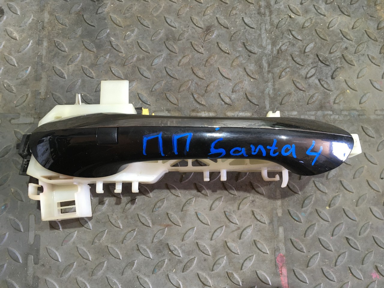 Ручка двери наружная передняя правая / левая Hyundai Santa Fe IV