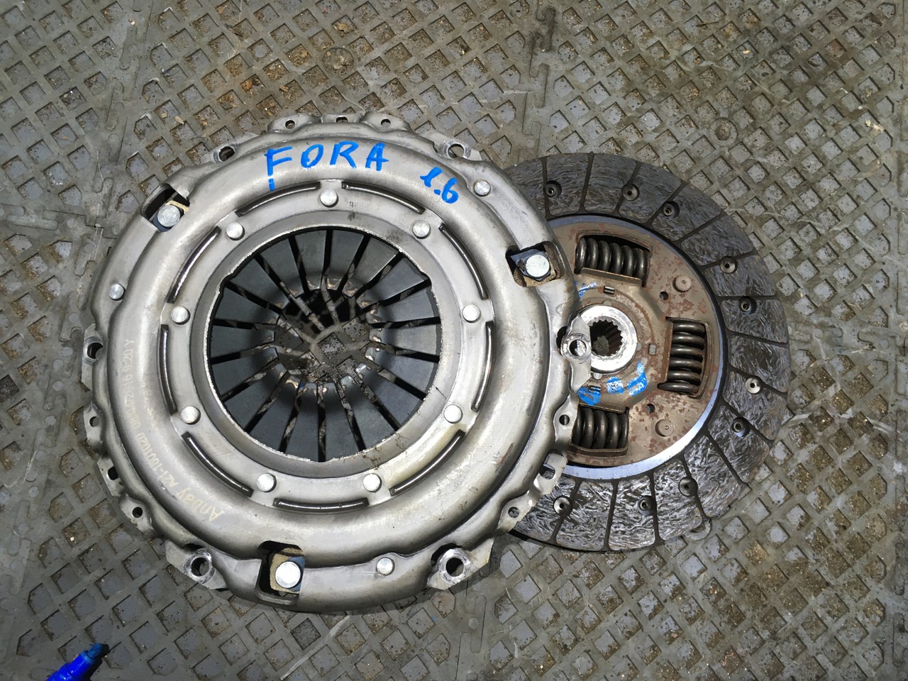 Комплект сцепления Chery Fora / A5