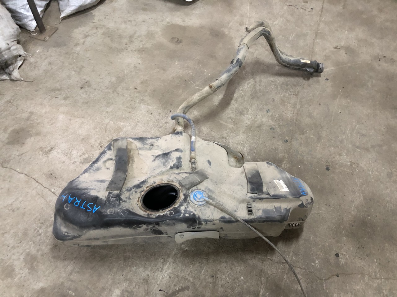 Бак топливный Opel Astra H