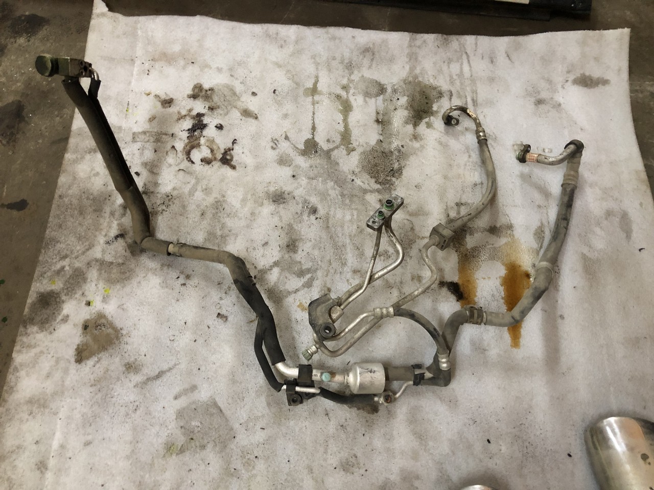 Трубка кондиционера к-кт Hyundai Santa Fe II