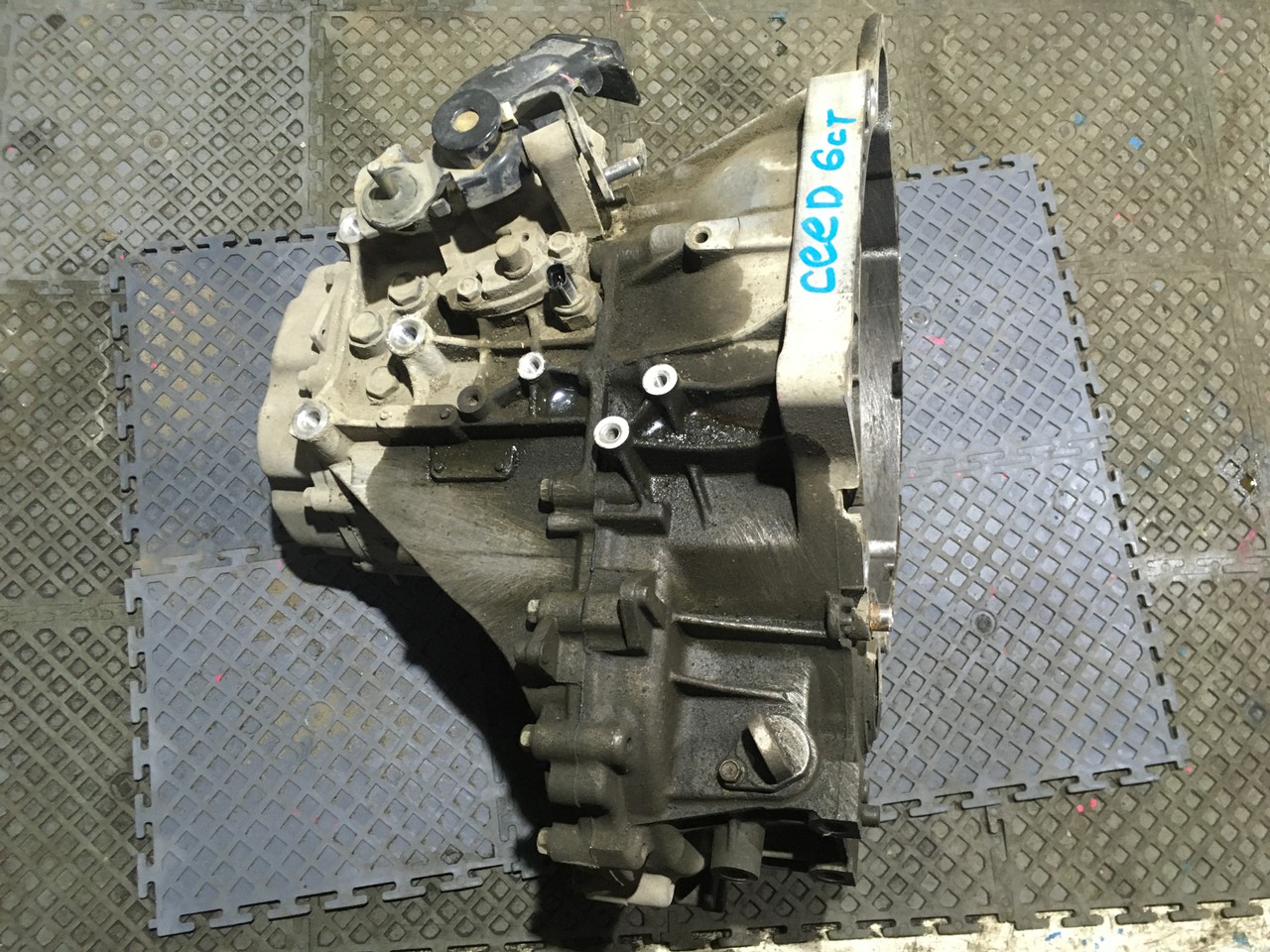 МКПП в сборе 6 ст Kia Ceed II