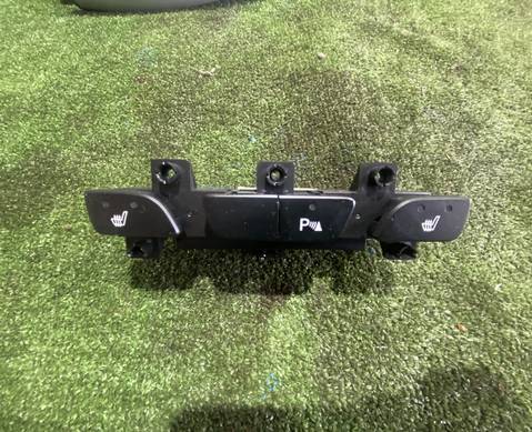 933102S000 Кнопка обогрева сидений для Hyundai ix35 (с 2010 по 2015)