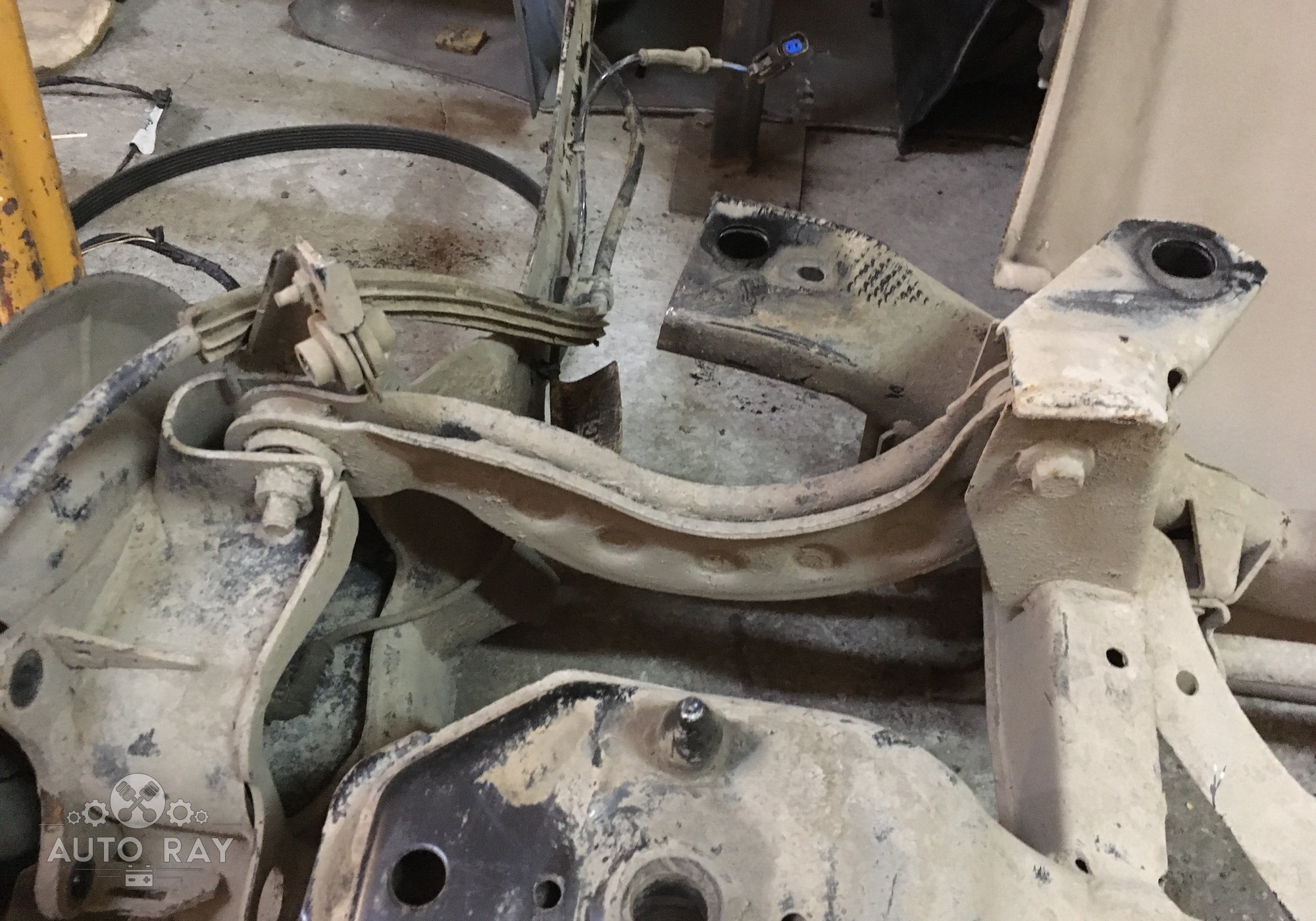 AV615500AB Рычаг задний верхний СЕРПОВИДНЫЙ для Ford C-Max II (с 2010)
