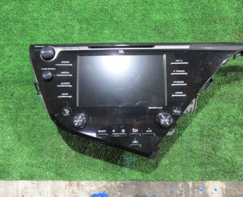 8614033640 Медиацентр / Магнитола для Toyota Camry XV70 (с 2017)
