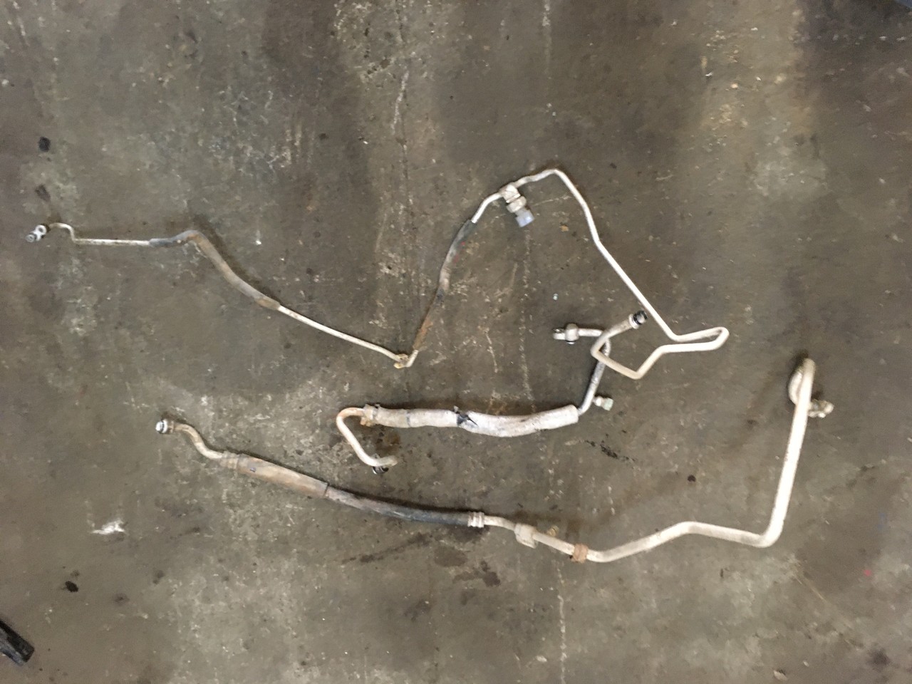 Трубка кондиционера Suzuki SX4 I Classic