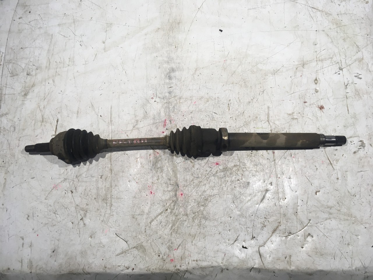 Полуось (привод) перед прав Ford Focus I