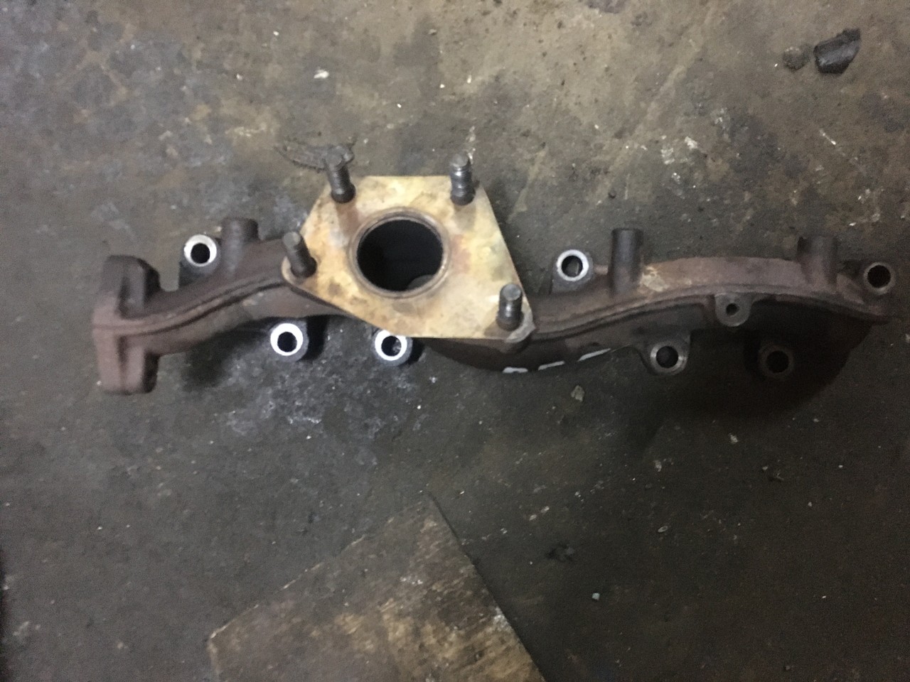 Коллектор выпускной RF5C Mazda 6 I