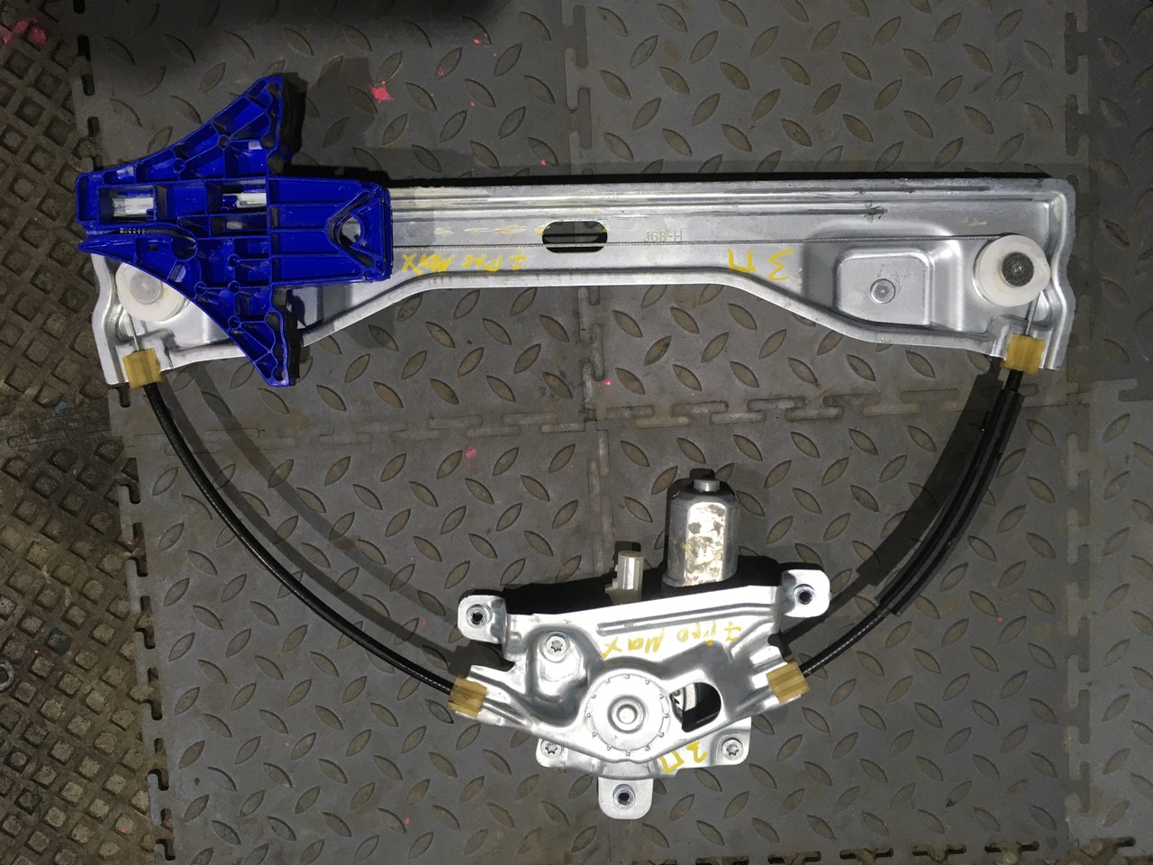 Стеклоподъемник электрический задний правый Chery Tiggo 7 Pro Max