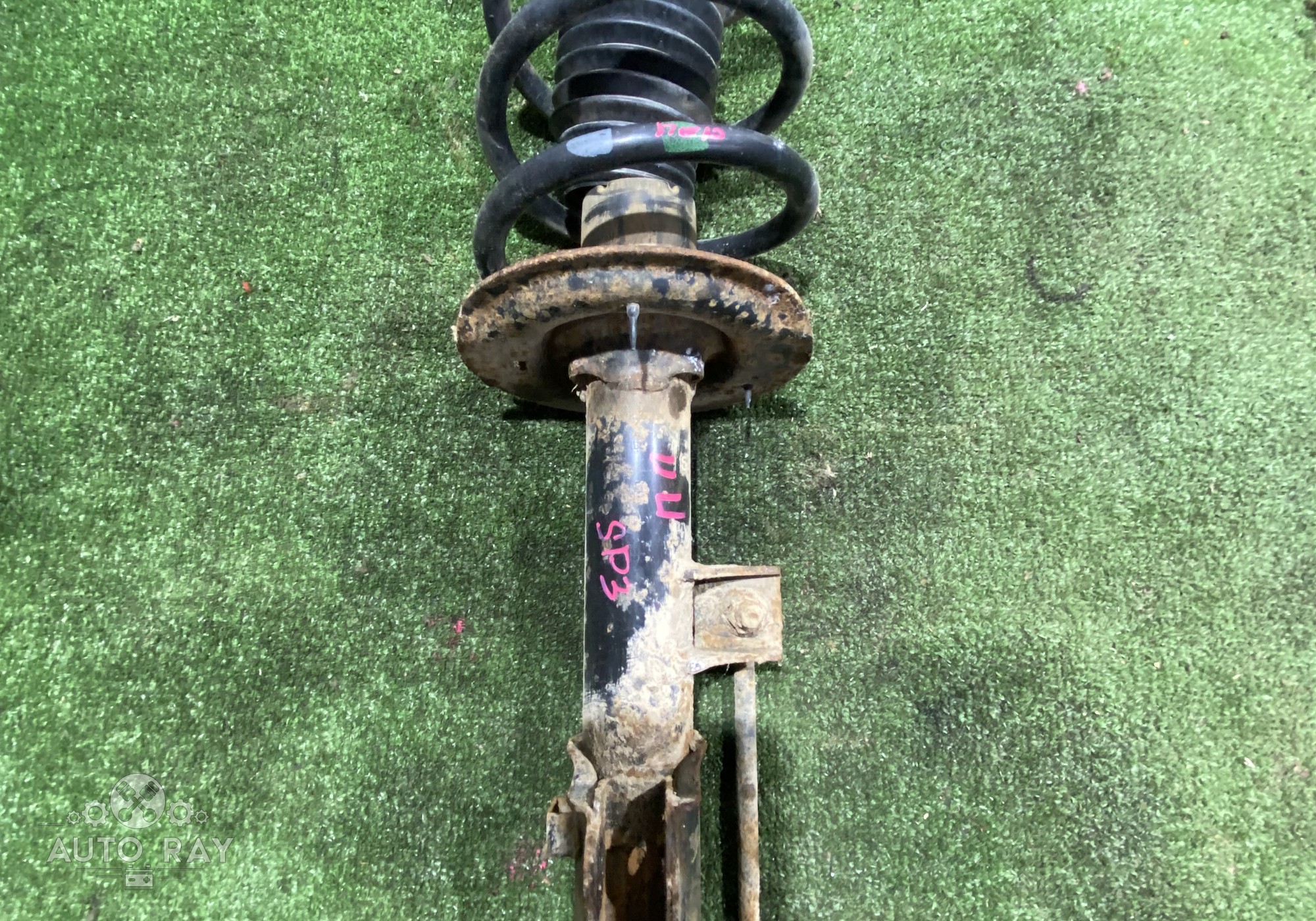 546602Y500 Амортизатор передний правый для Kia Sportage III (с 2010 по 2016)