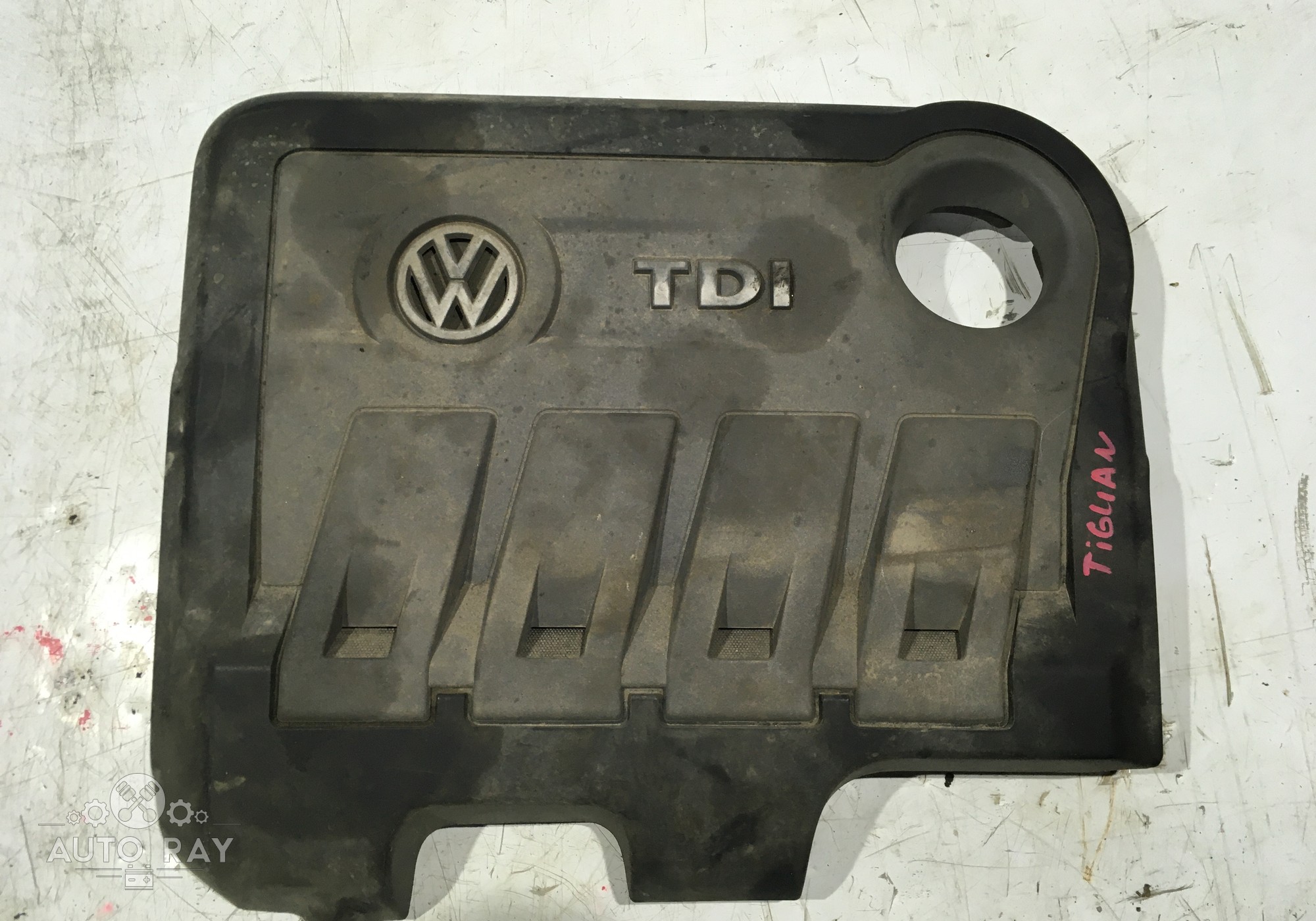 03L103925R Накладка на двигатель для Volkswagen Tiguan I (с 2007 по 2017)
