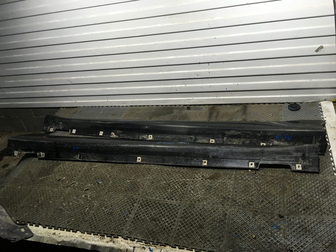 Накладка на порог (наружная) левая Hyundai i40