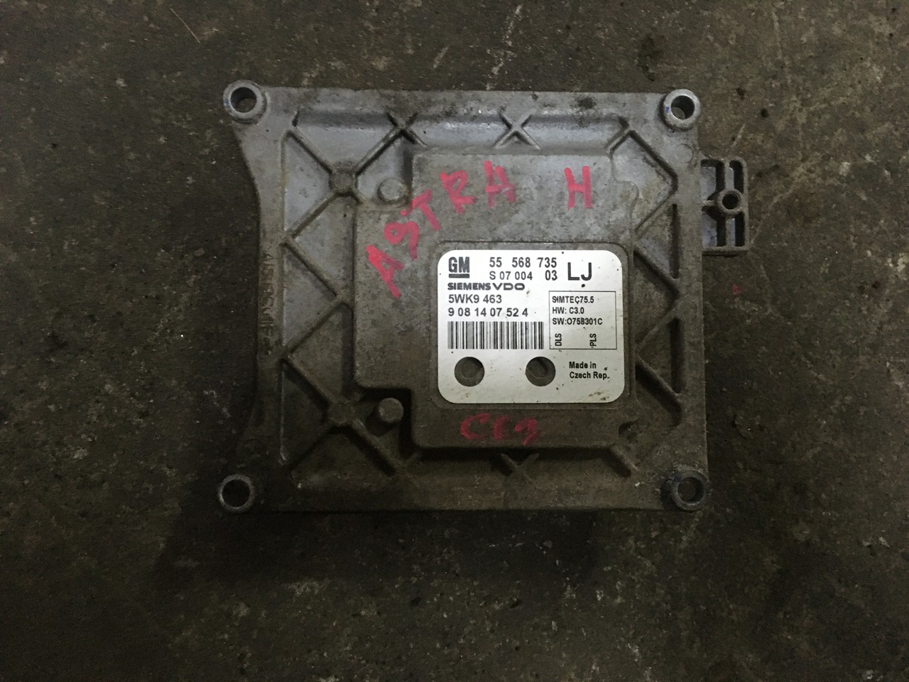 Блок управления двигателем Opel Astra H