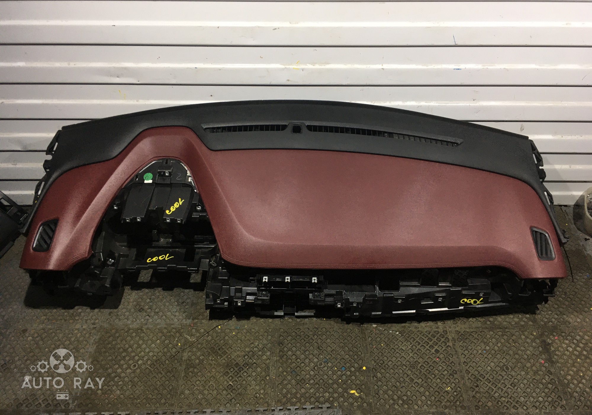6027155500697 Передняя панель салона / торпедо / с подушкой безопасности для Geely Coolray (с 2020)