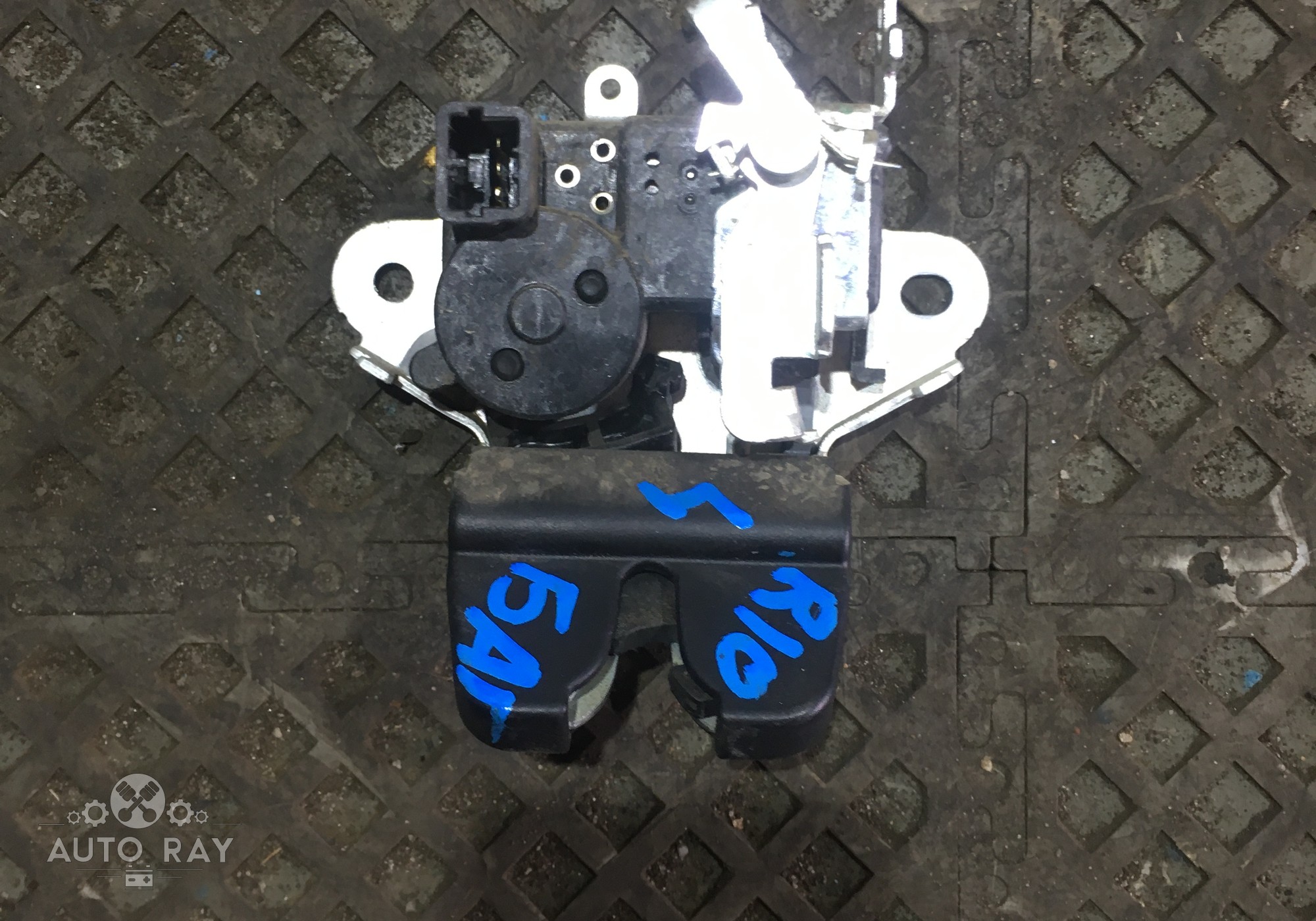 81230H0030 Замок багажника для Kia Rio IV (с 2017)