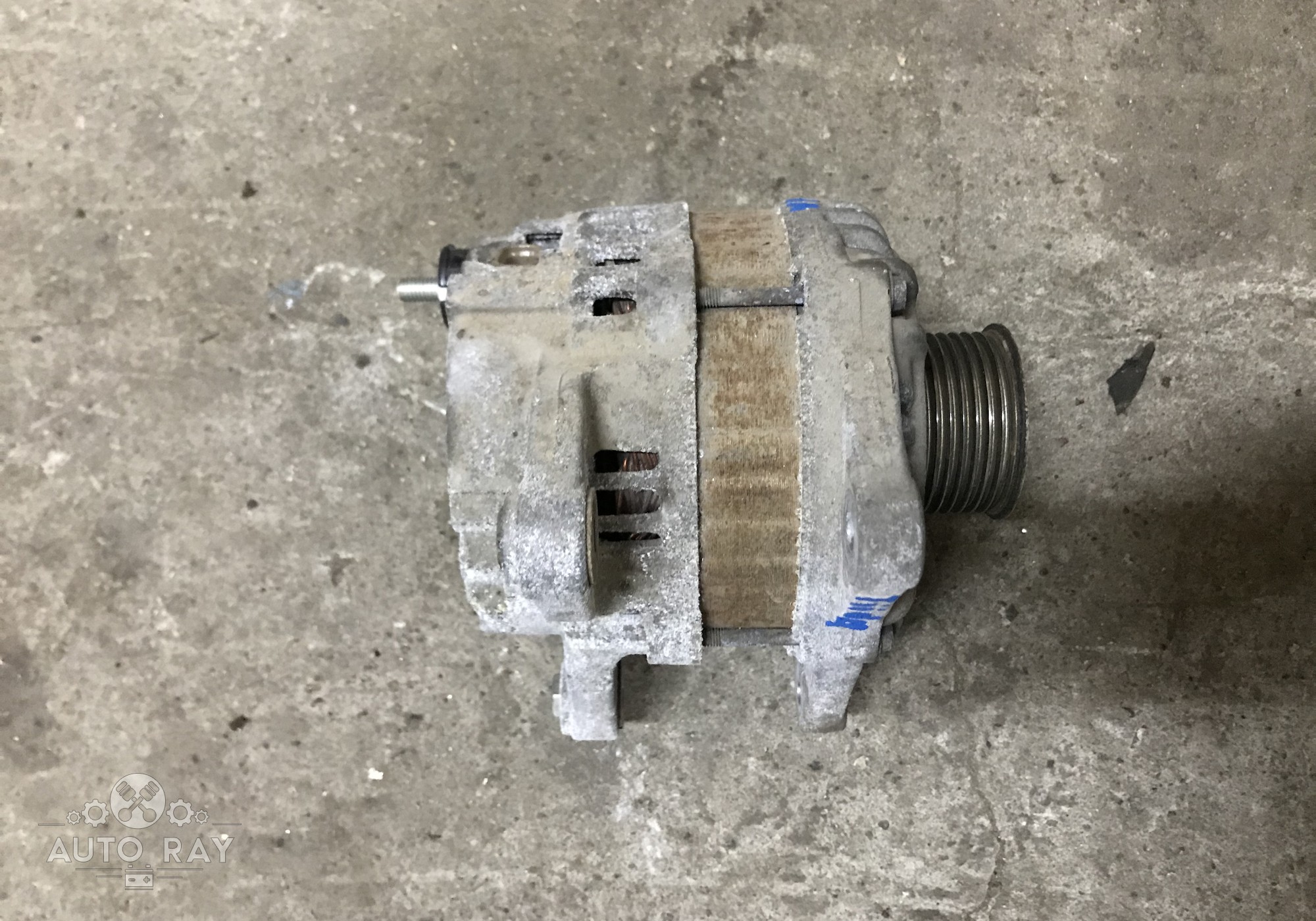 23100EM01A Генератор для Nissan Tiida