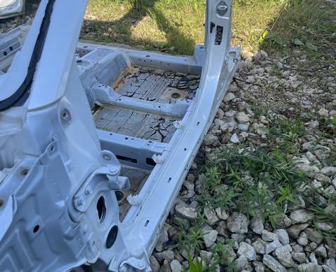 5740206280 Порог со стойкой левый для Toyota Camry XV70 (с 2017)