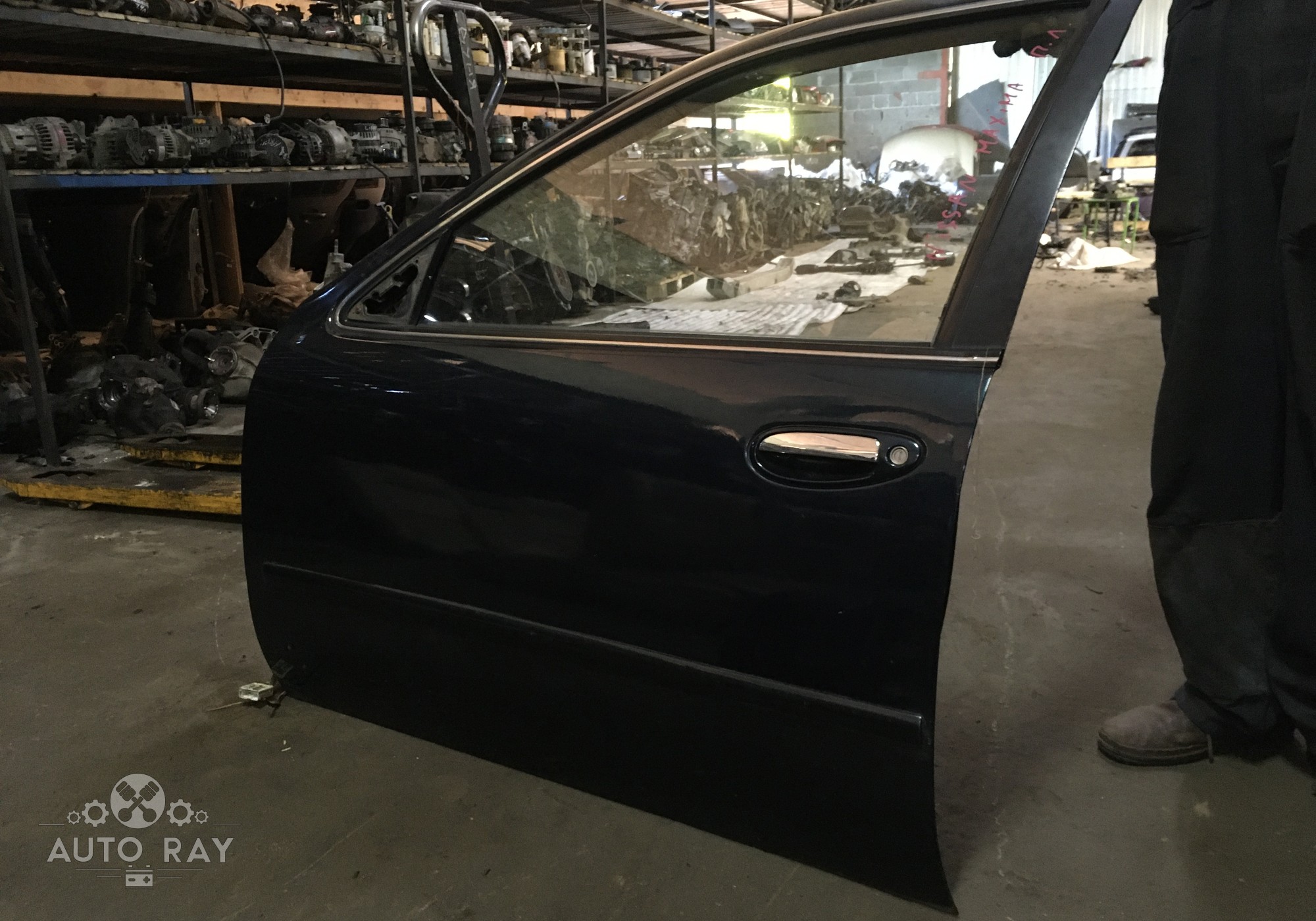 8010140U30 Дверь передняя левая для Nissan Maxima A32 (с 1995 по 2000)