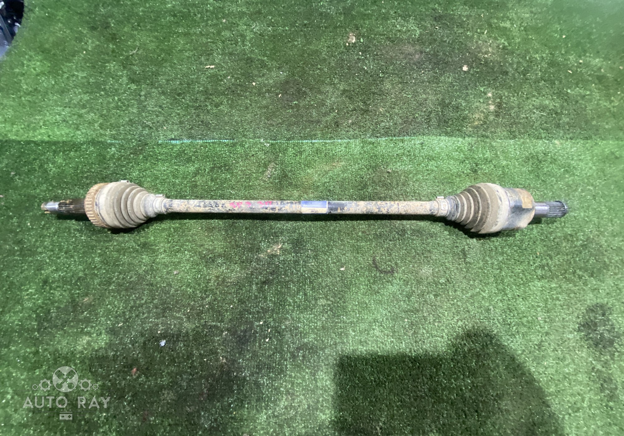 496012Y010 Полуось (привод) задний правый для Kia Sportage III (с 2010 по 2016)