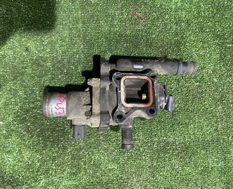 1338256 Термостат / Корпус термостата для Opel Insignia