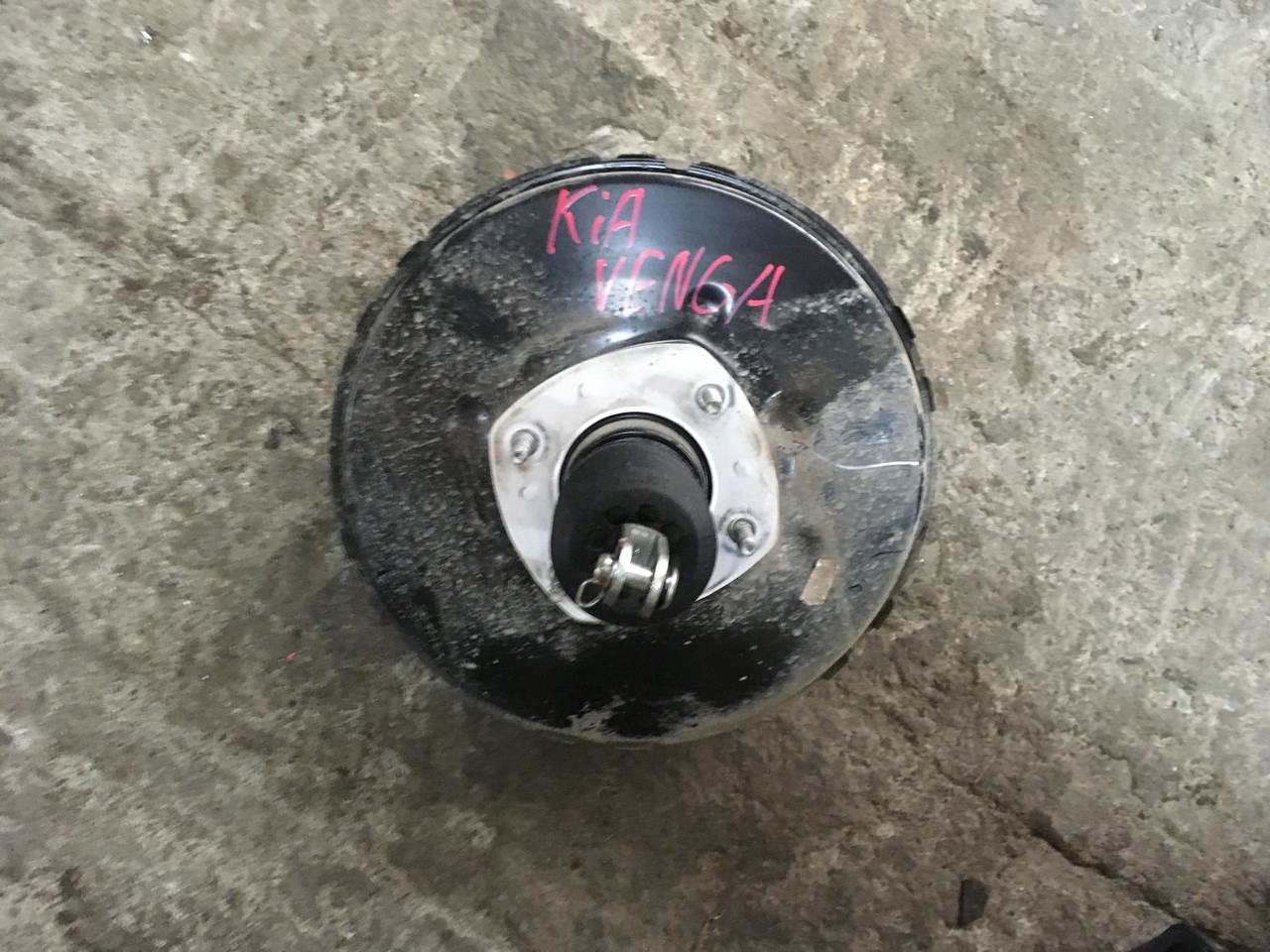 Усилитель тормозов вакуумный Kia Venga