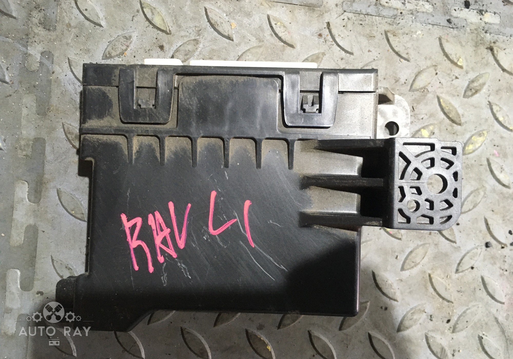 8865042550 Электронный блок / Блок управления кондиционером для Toyota RAV4 CA40 (с 2012 по 2019)