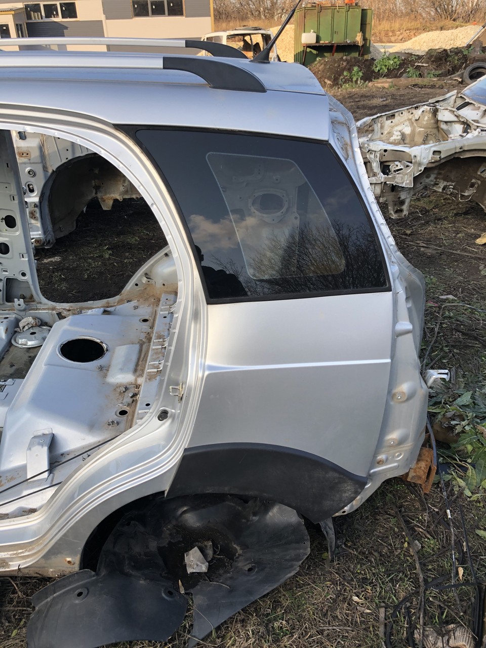 Крыло заднее левое Chery IndiS / X1