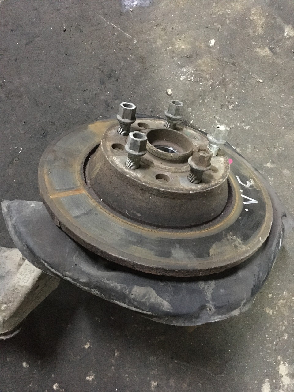 Диск тормозной задний Volkswagen Tiguan I