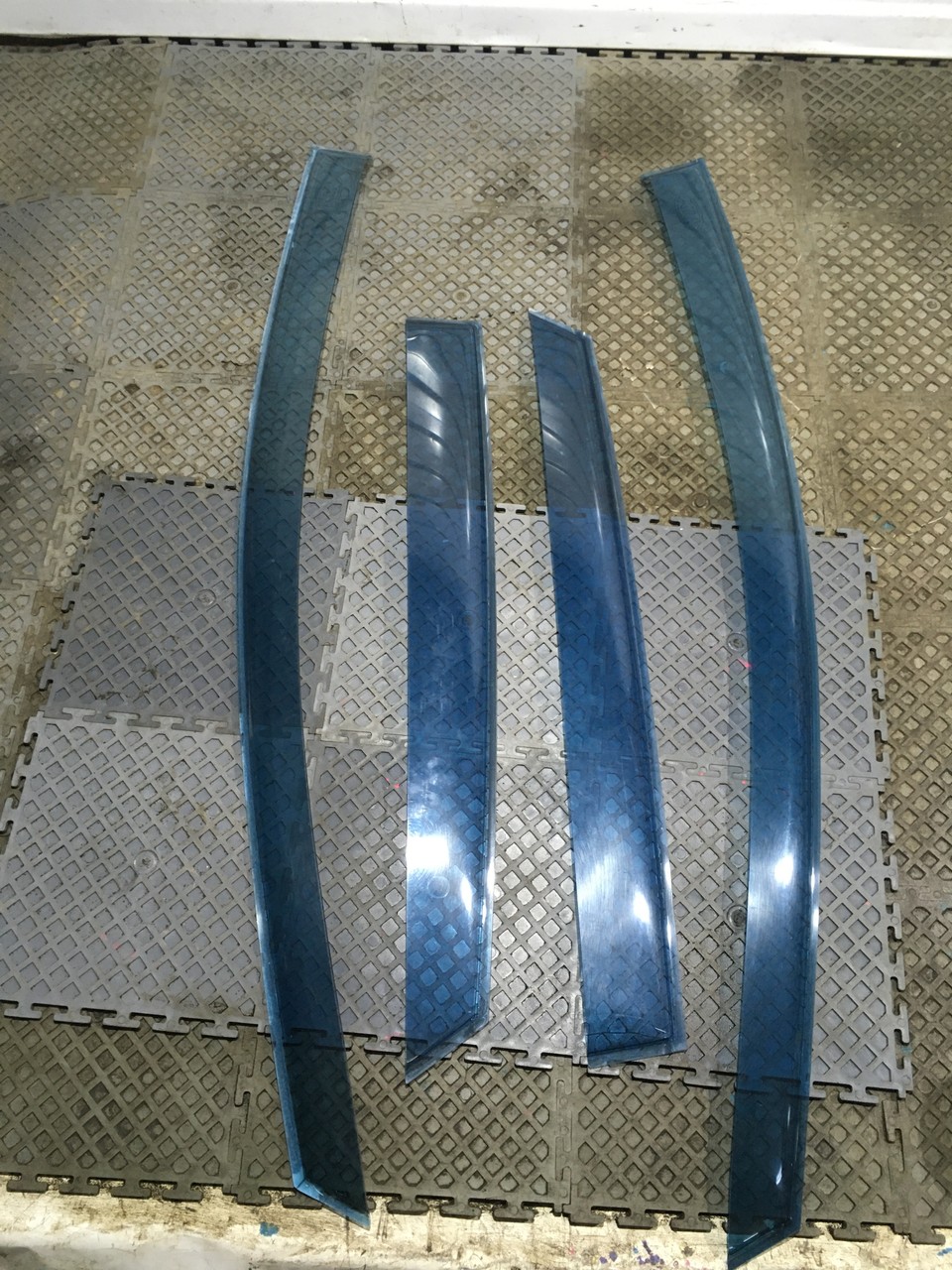 Дефлекторы бокового стекла Kia Ceed II